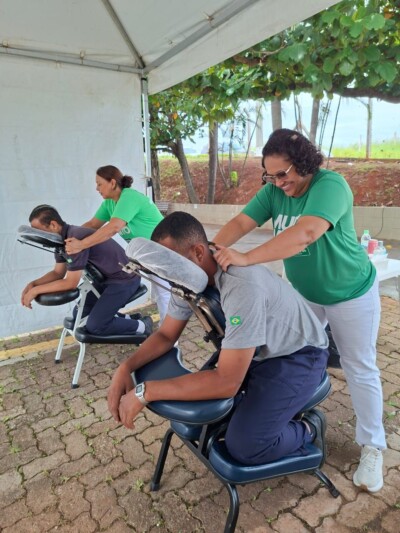 Quick Massage em SIPAT Quick Massage em SIPAT